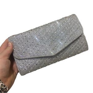 EUC! Sparkly clutch